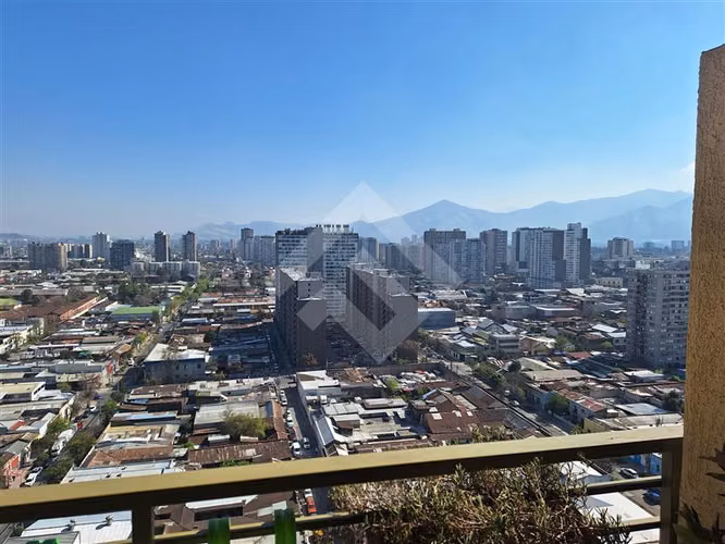 Departamento en venta de 3 dorm. en Independencia
