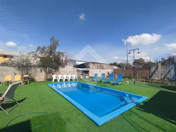 Espectacular Casa en venta de 5 dorm. en La Florida