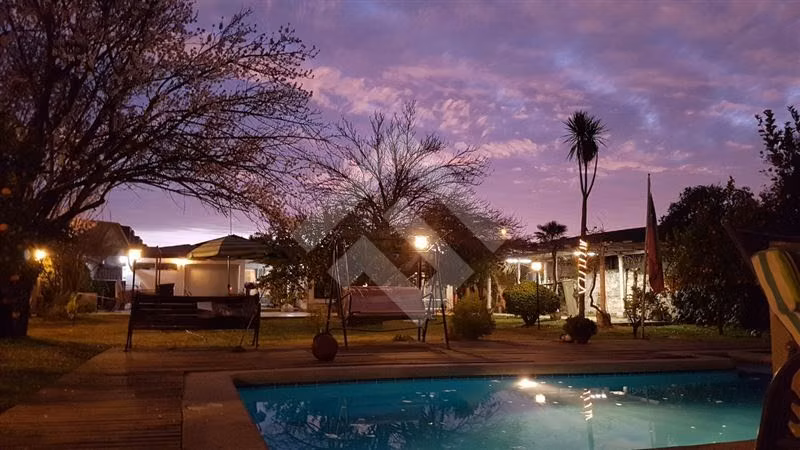 Casa en venta de 4 dorm. en La Florida