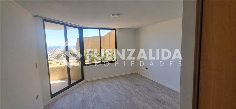 Departamento en venta de 4 dorm. en Viña del Mar