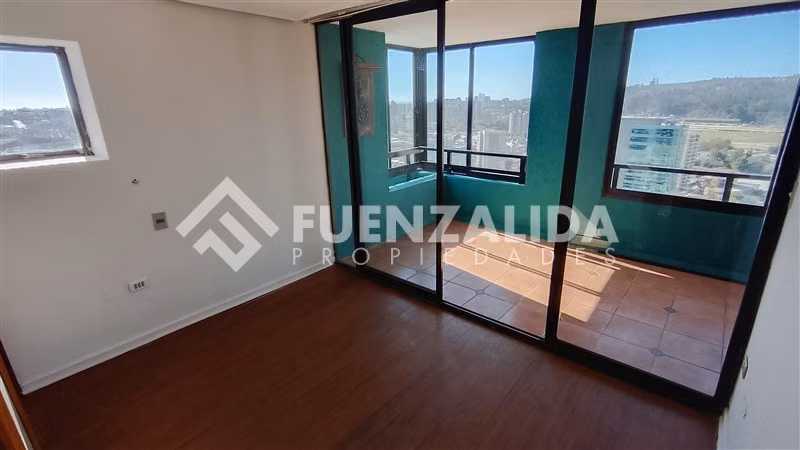 Departamento en venta de 3 dorm. en Viña del Mar