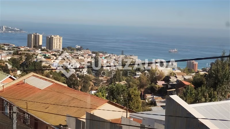 Casa en venta de 4 dorm. en Valparaíso