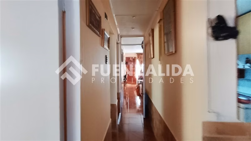 Casa en venta de 4 dorm. en Valparaíso