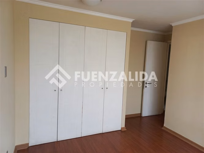 Departamento en venta de 2 dorm. 1 baño, sector Sporting.