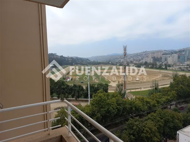 Departamento en venta de 2 dorm. 1 baño, sector Sporting.