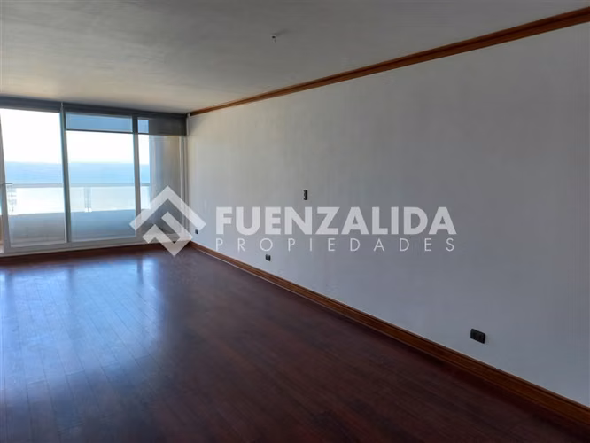 Departamento en venta primera linea tres dormitorios baños