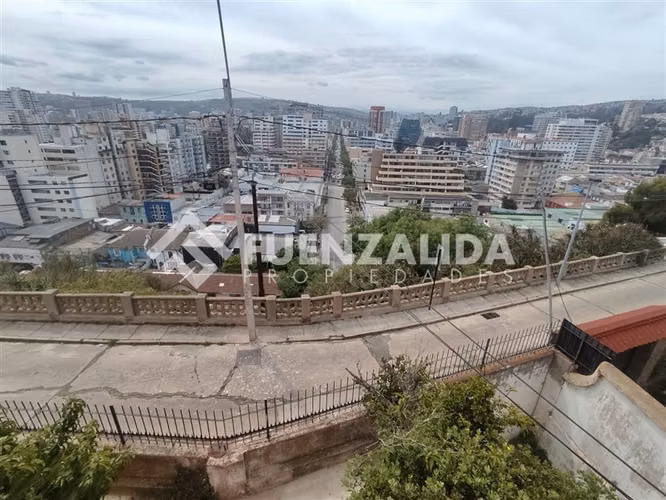 Casa en venta de 8 dorm. en Viña del Mar