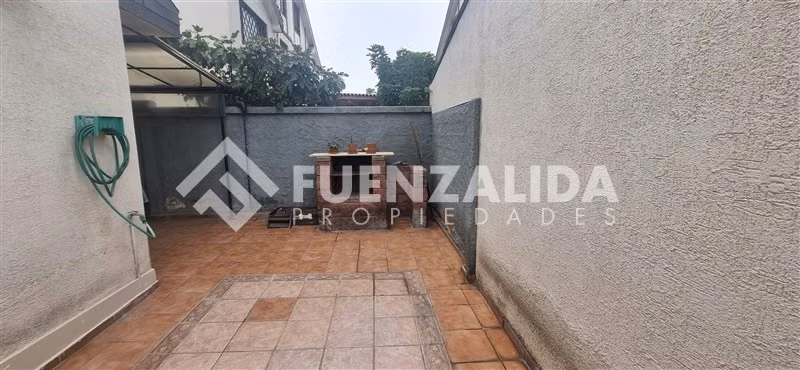 Casa en venta de 4 dorm. en Viña del Mar