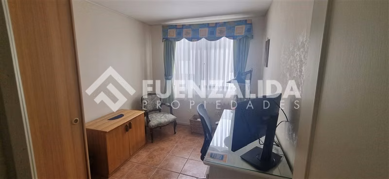Casa en venta de 4 dorm. en Viña del Mar