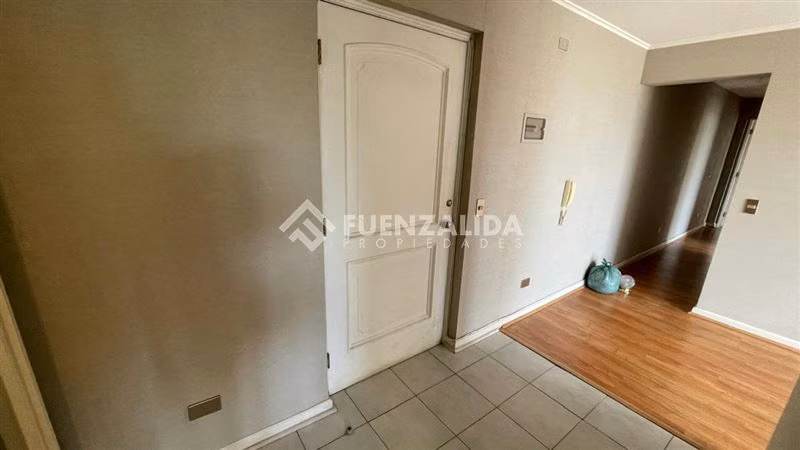 Departamento en venta de 2 dorm, 3 baños, 90 metros, centra