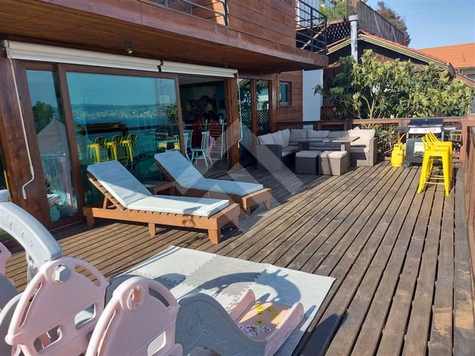 Casa en venta de 3 dorm. en Viña del Mar