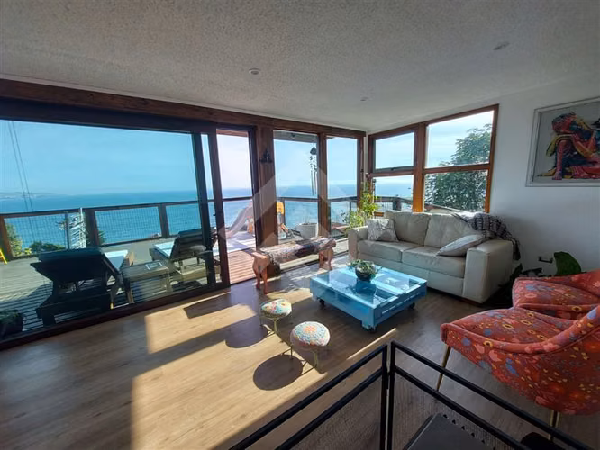Casa en venta de 3 dorm. en Viña del Mar