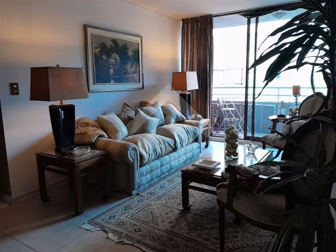 Departamento en venta de 3 dorm. en Viña del Mar