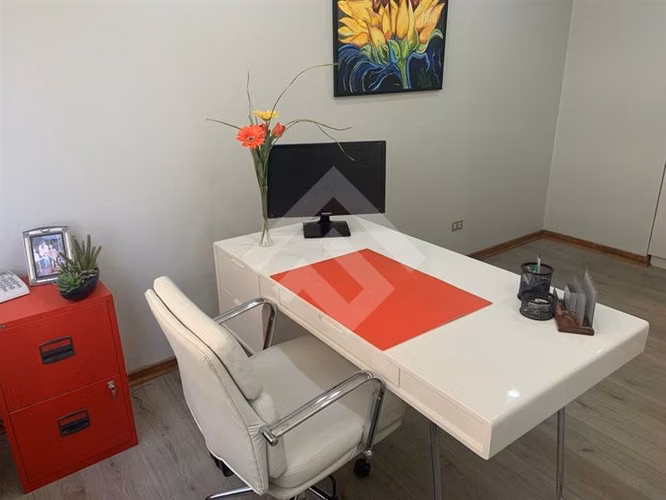 Oficina en venta 3 privados en Viña del Mar