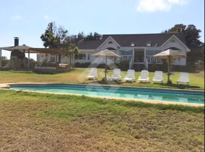 Casa en venta sector El Tambo, 4 dormitorios a 3 km Rotonda