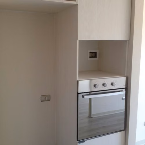 Año corrido, sin muebles, est,1 dor, gastos incluidos, luz.