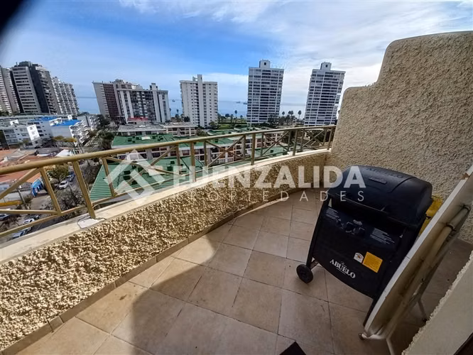 Departamento amoblado año corrido 4 dor, sector Poniente