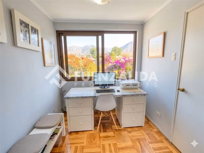 Casa en venta de 4 dorm. en Vitacura - Imagen 11