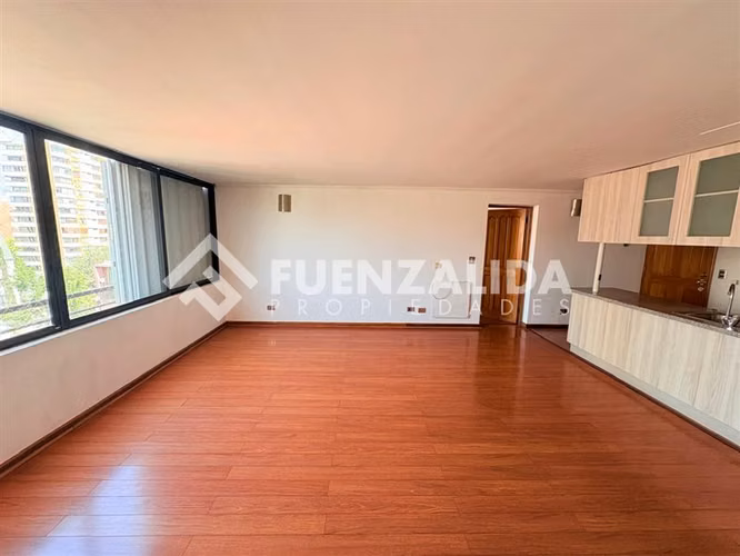 DEPARTAMENTO VENTA PROVIDENCIA CON ESTACIONAMIENTO Y BODEGA