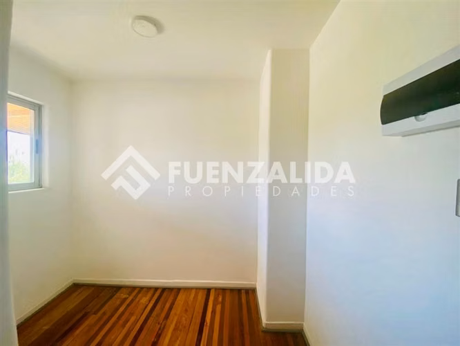 Venta de Departamento de 3 dorm, semi remodelado en Recoleta - Imagen 2