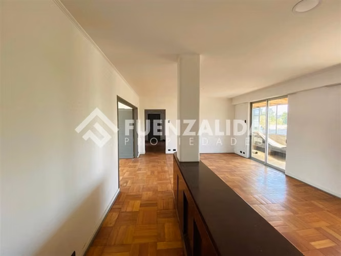 Venta de Departamento de 3 dorm, semi remodelado en Recoleta - Imagen 11