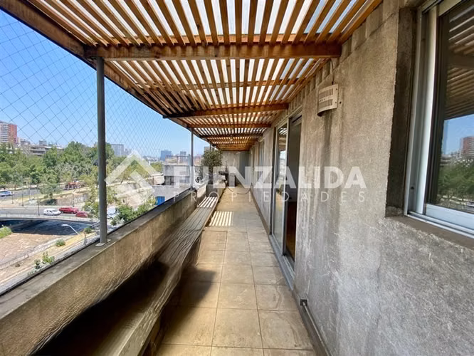 Venta de Departamento de 3 dorm, semi remodelado en Recoleta - Imagen 19