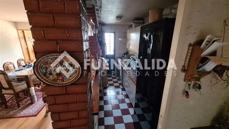 Departamento en venta de 2 dorm. en Lo Barnechea