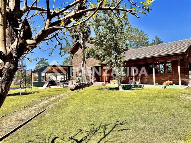Casa en venta de 5 dorm. en Peñaflor - Imagen 2