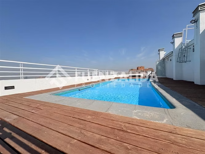 Departamento en venta de 3 dorm. en Las Condes