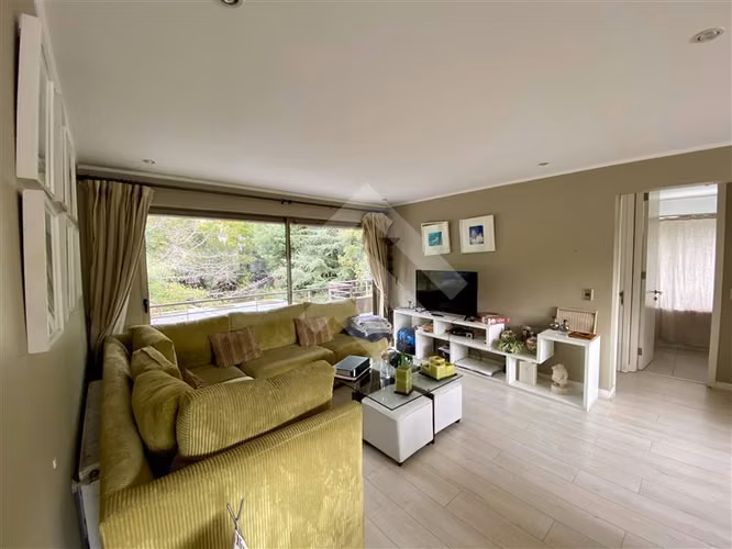 Casa en venta de 4 dorm. 2 suite en la Reserva en Colina