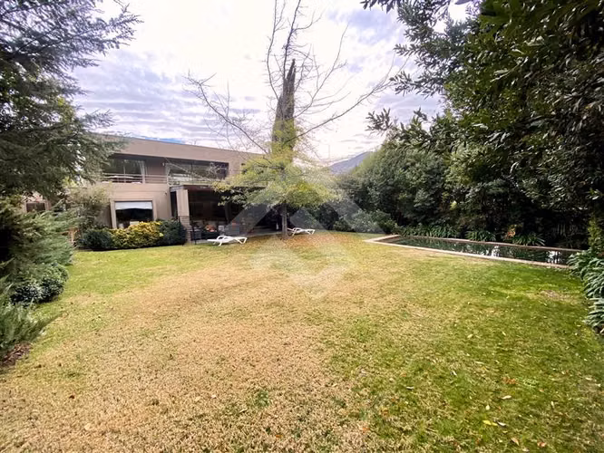 Casa en venta de 4 dorm. 2 suite en la Reserva en Colina