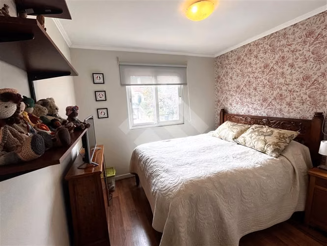 Casa en venta de 4 dorm. + sala estar en Lo Barnechea