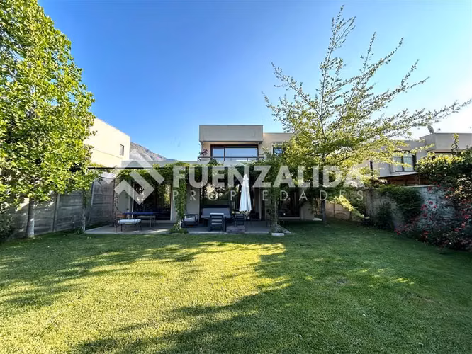 Casa en venta de 3 dorm. en Chamisero Colina