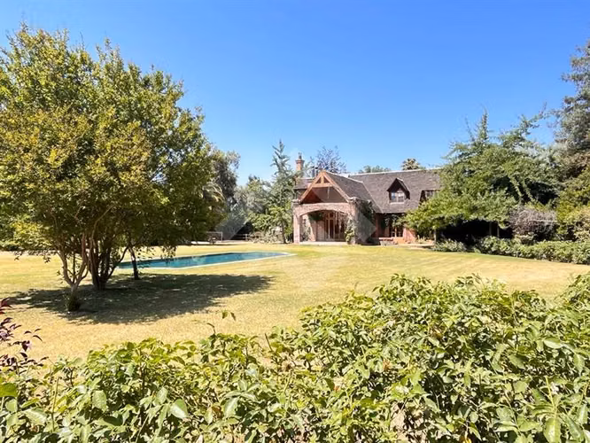 Parcela en venta en Colina