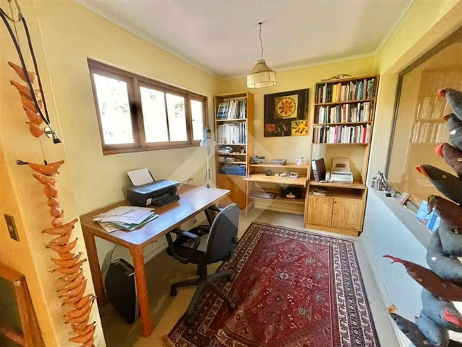Casa en venta de 5 dorm. en Calera de Tango 5042 mt2 Terreno