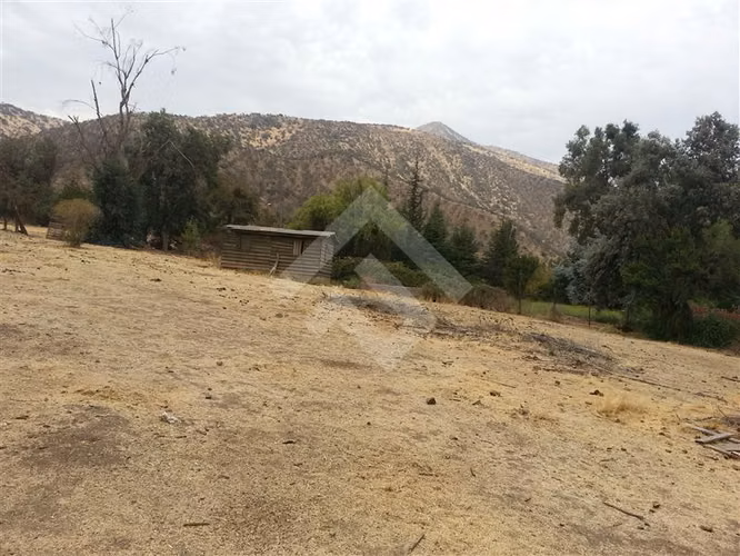 Sitio en venta en Huechuraba