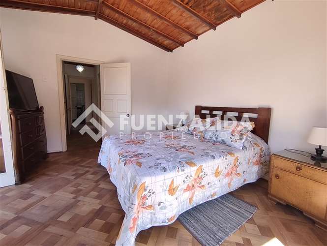 Casa 4d 3b - 201m2 - 585m2 - Algarrobo Clásico