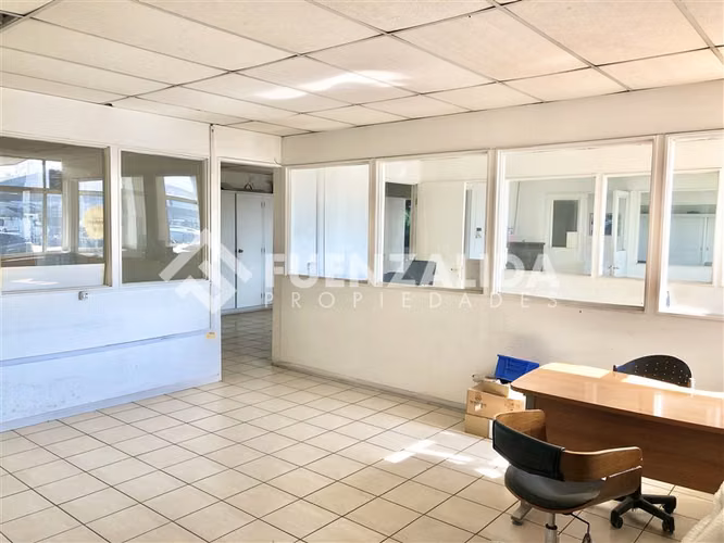 Gran Conectividad Propiedad Industrial Arriendo en Recoleta