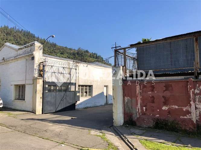 Gran Conectividad Propiedad Industrial Arriendo en Recoleta