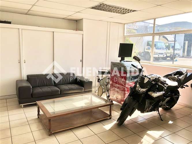 Gran Conectividad Propiedad Industrial Arriendo en Recoleta