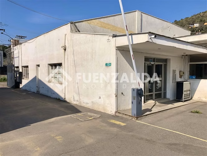 Gran Conectividad Propiedad Industrial Arriendo en Recoleta