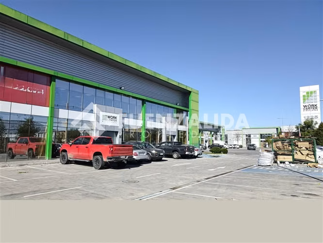 Local Comercial - 2 pisos - 156 m2 - Work Center Renca