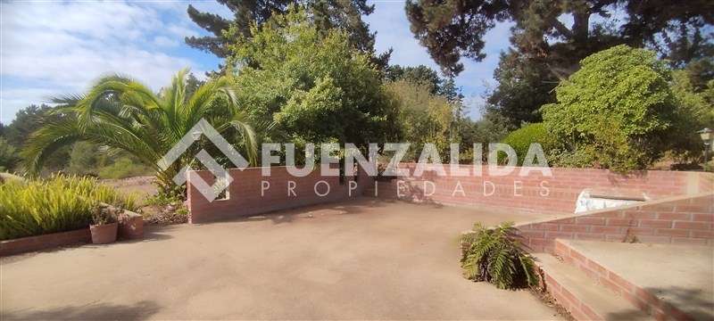 Casa 180 m2 - Terreno 11.200 m2 - Los Pinares de Algarrobo