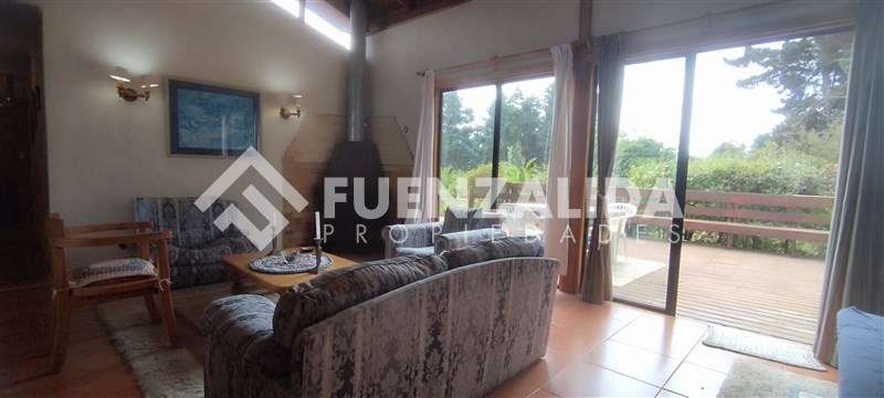 Casa 180 m2 - Terreno 11.200 m2 - Los Pinares de Algarrobo