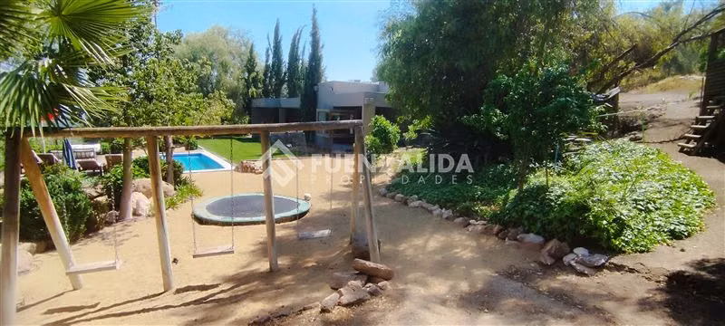 Espectacular casa 5d 5b - 240 m2 Chicureo, Cerro La Pava