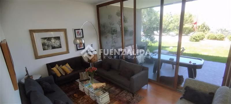 Espectacular casa 5d 5b - 240 m2 Chicureo, Cerro La Pava