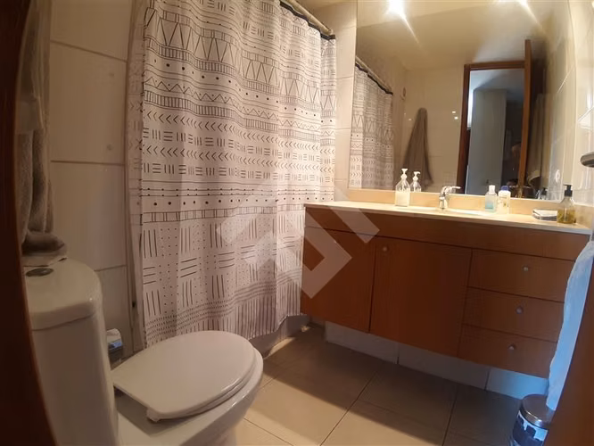 Departamento en venta de 4 dorm. en Las Condes