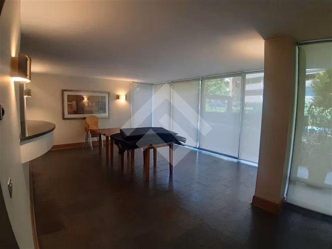 Departamento en venta de 4 dorm. en Las Condes