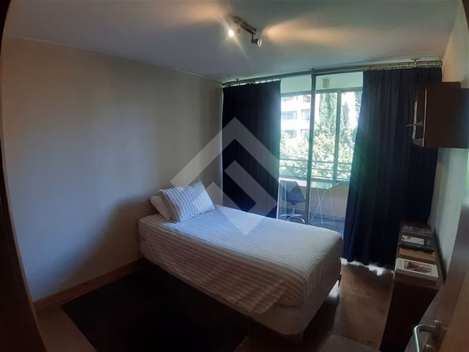 Departamento en venta de 4 dorm. en Las Condes