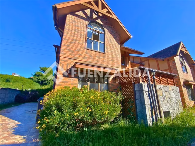 Casa en venta de 4D 3B Valle Escondido Concepción